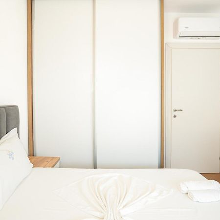 The Blue Pearl Apartment 2 ดูร์เรส ภายนอก รูปภาพ