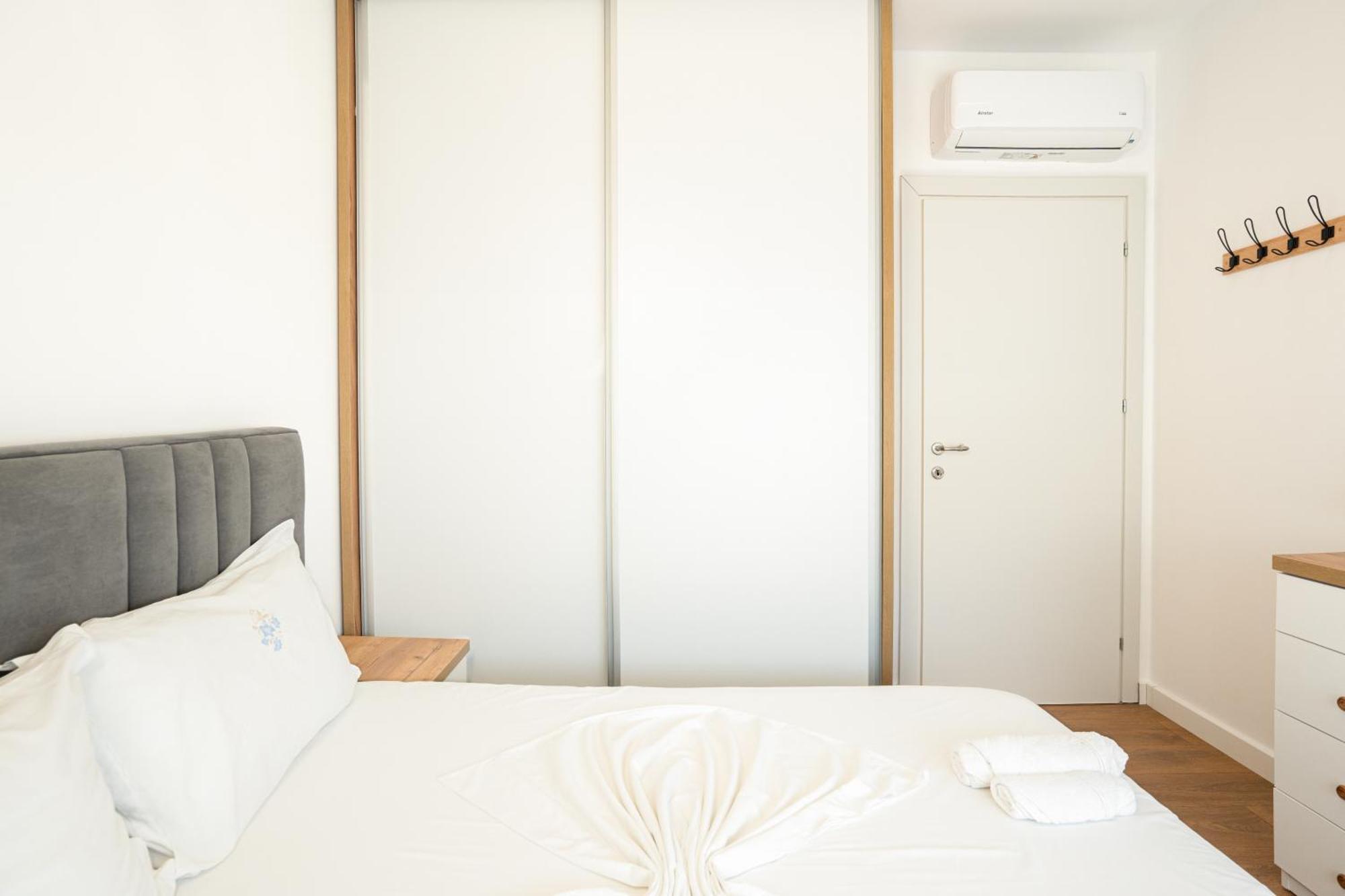 The Blue Pearl Apartment 2 ดูร์เรส ภายนอก รูปภาพ
