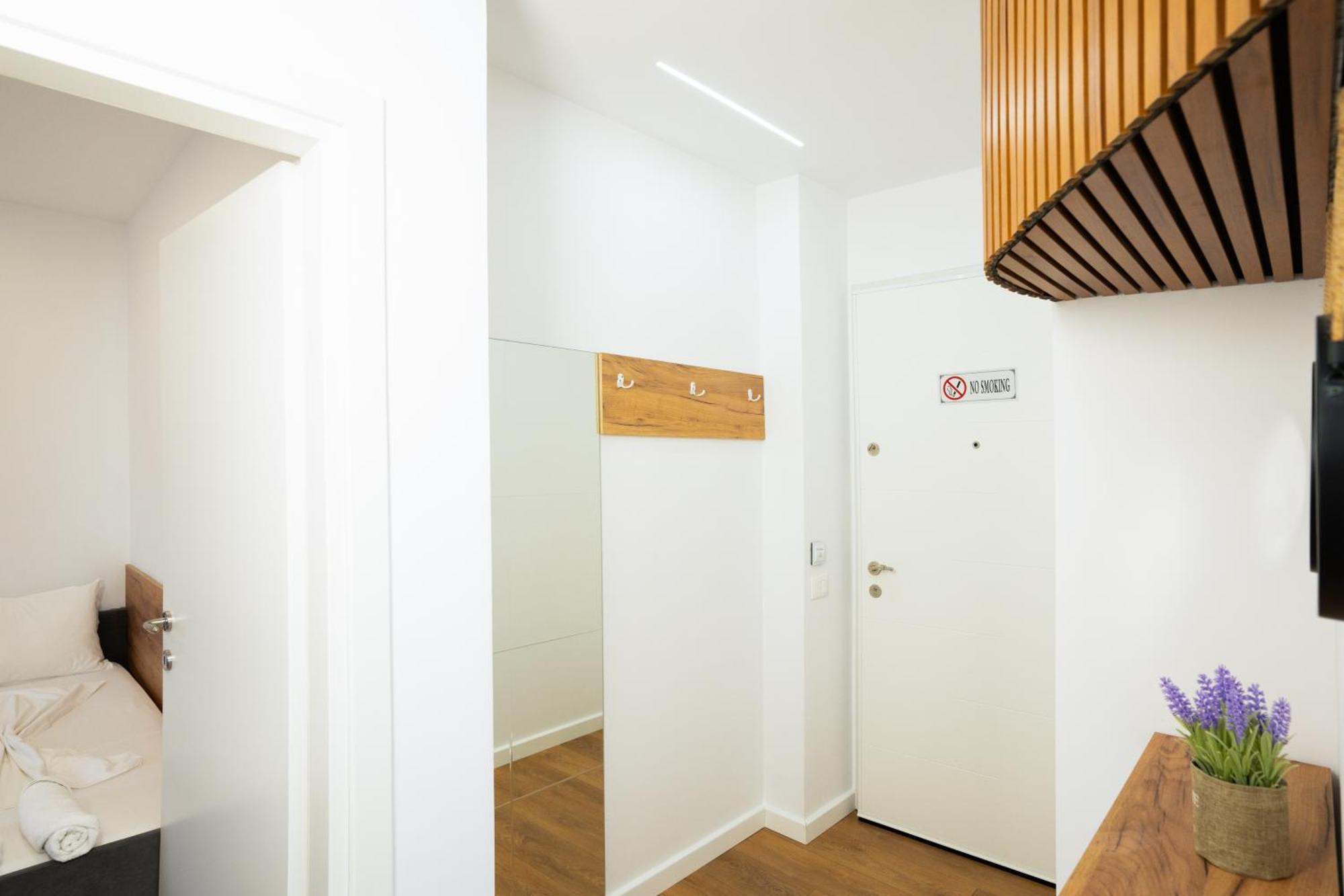 The Blue Pearl Apartment 2 ดูร์เรส ภายนอก รูปภาพ