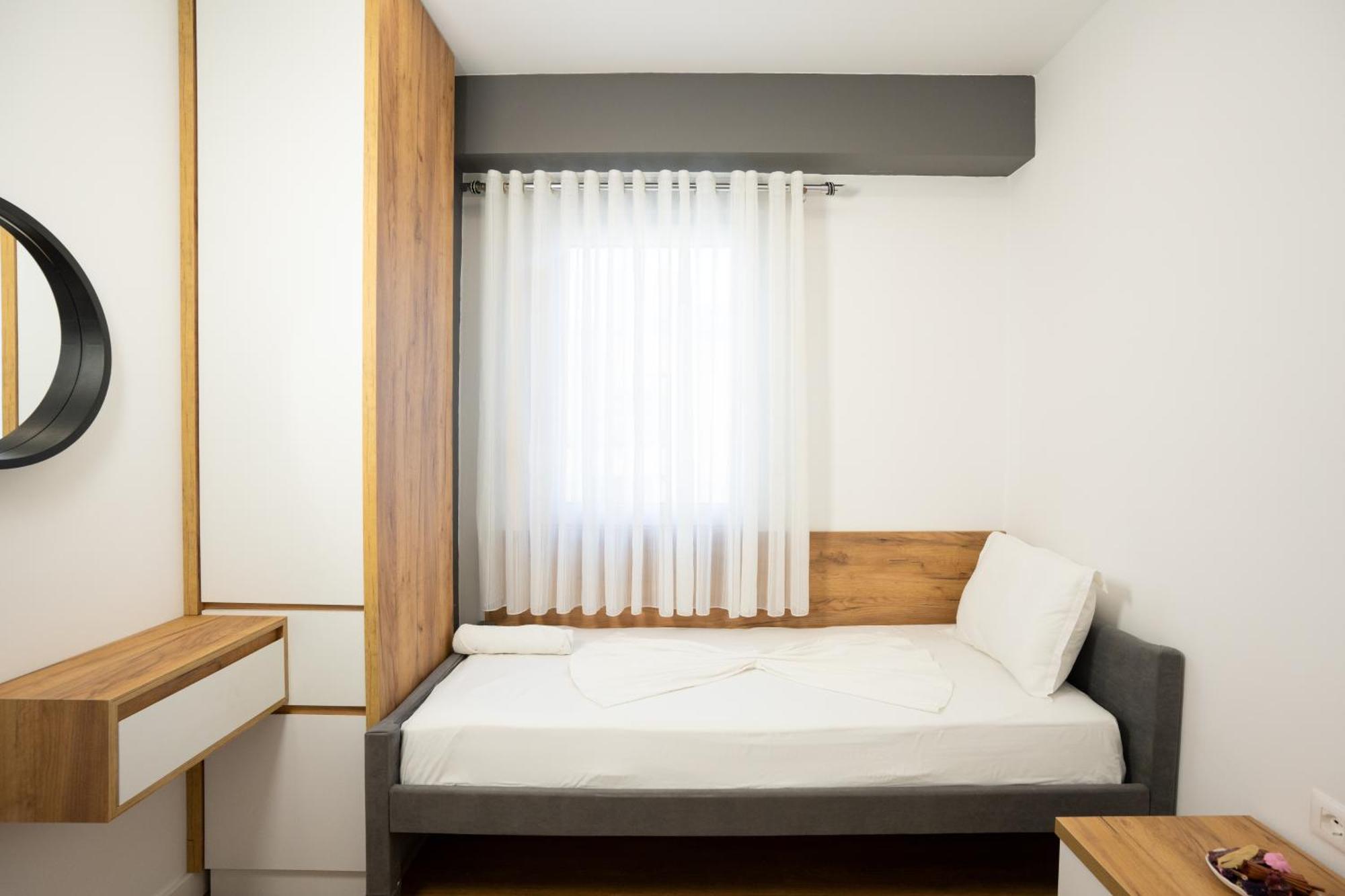 The Blue Pearl Apartment 2 ดูร์เรส ภายนอก รูปภาพ